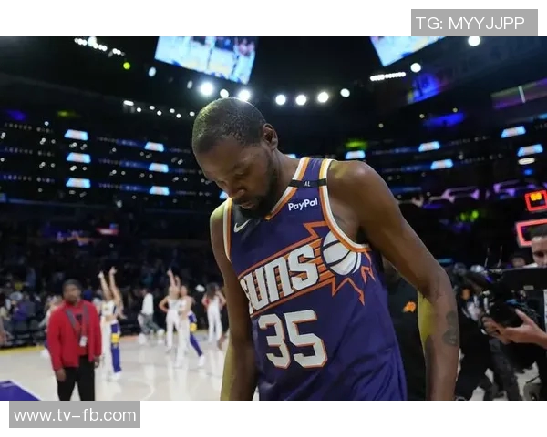 杜兰特坚定信心本赛季仅打27场将全力以赴争取连胜佳绩 杜兰特坚定信心本赛季仅打27场将全力以赴争取连胜佳绩